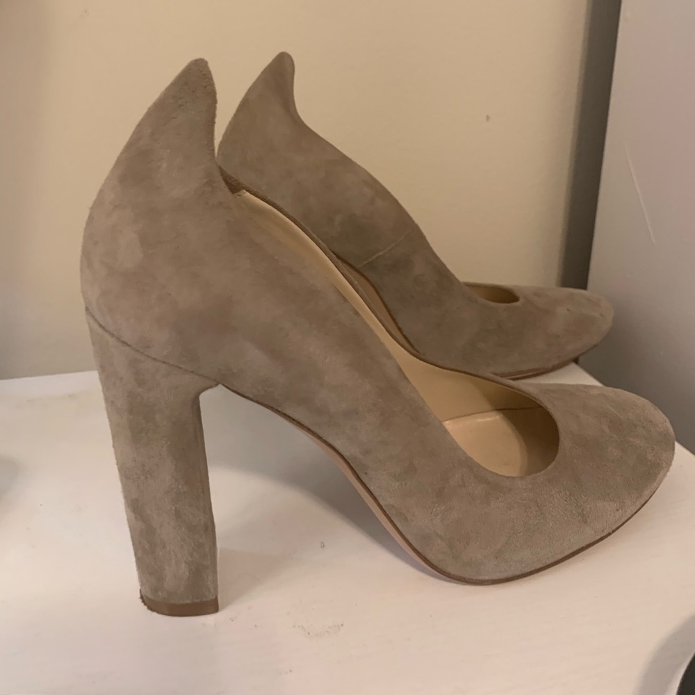 Vero Cuoio Authentic Italian pumps